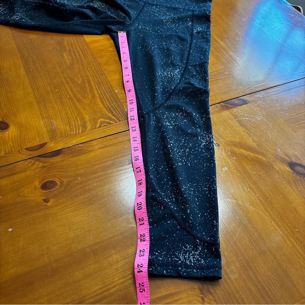 ZYIA Active Black Reflective Pocket Light n Tight Leggings Athletic Size 8-10 - Picture 11 of 12
